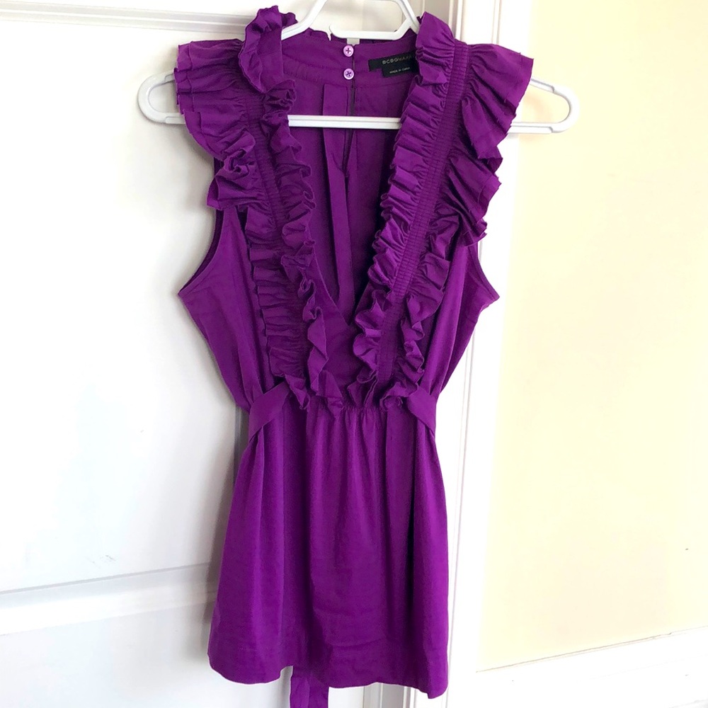 BCBG ruffled tank - Picture 1 of 4